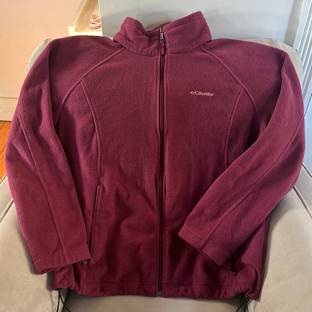 Columbia sweater